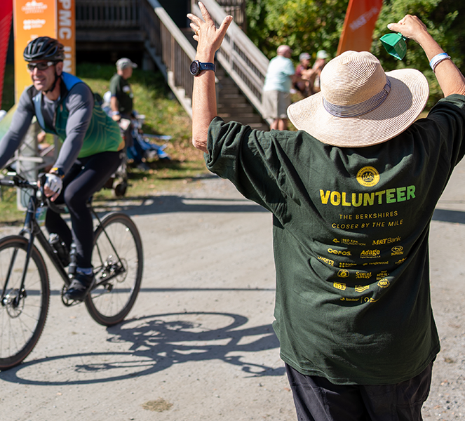 unpaved-volunteer-663x600